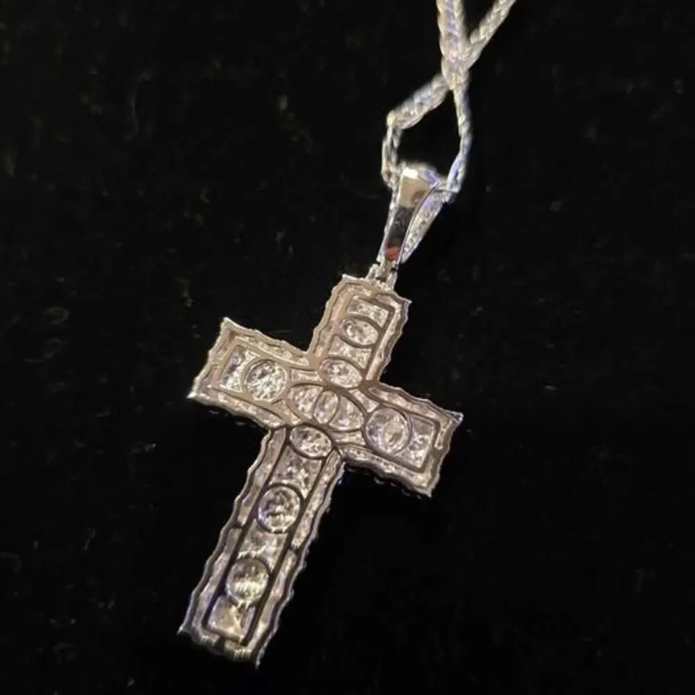 925 Sterling Silver Moissanite Cross Pendant Necklace